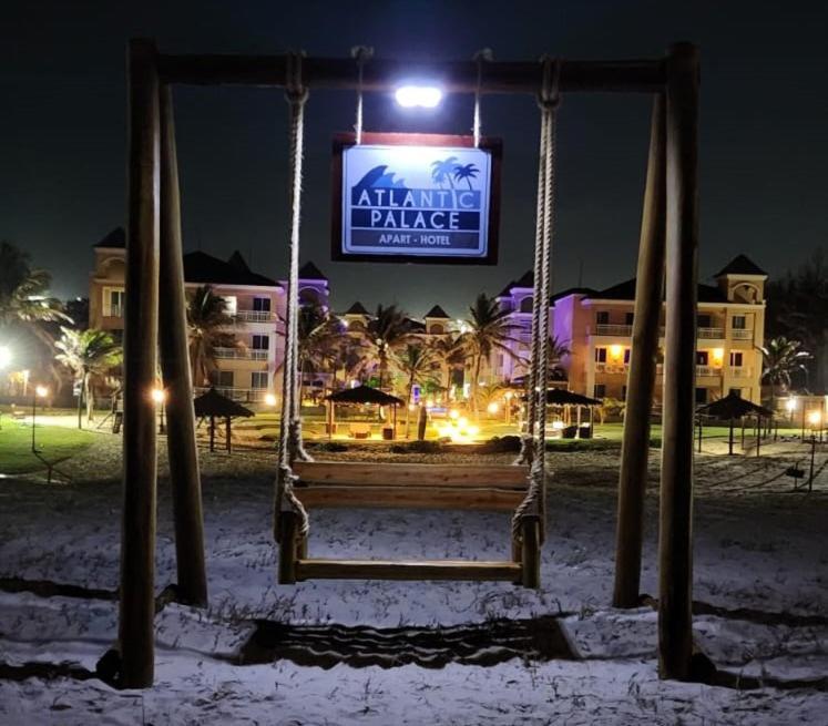 אקווירז Atlantic Palace Apart-Hotel מראה חיצוני תמונה